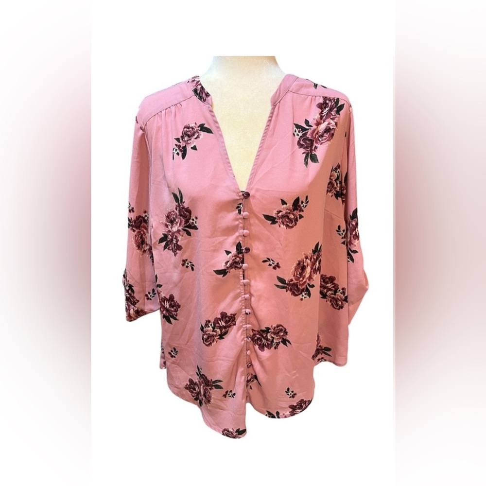 Torrid Pink Relaxed Buttoned Blouse - Picture 1 of 4